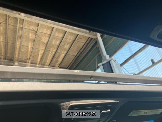 Cadillac ESCALADE 2012-11 8073149-14