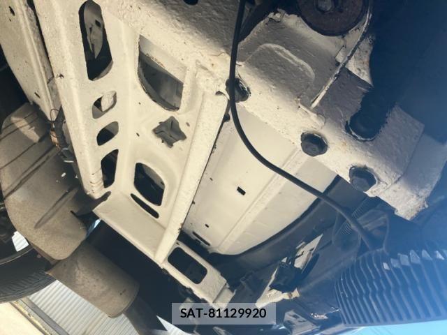 Cadillac ESCALADE 2012-11 8073149-6