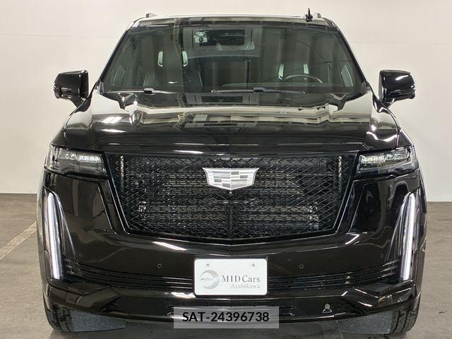 Cadillac ESCALADE 2021-10 8206726-3