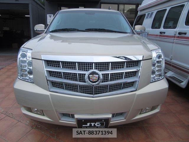 Cadillac ESCALADE 2010-07 8313539-1