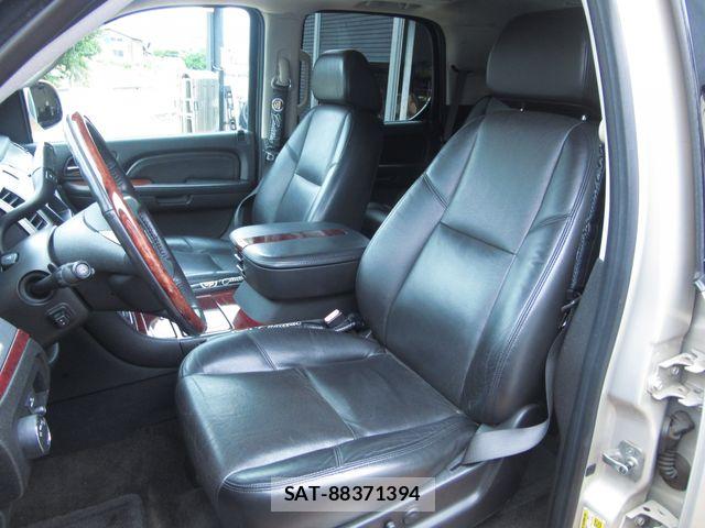 Cadillac ESCALADE 2010-07 8313539-5