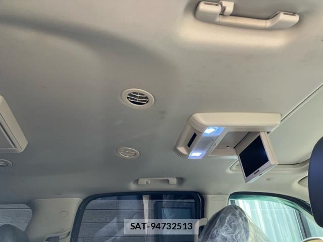 Cadillac ESCALADE 2012-09 8335161-13