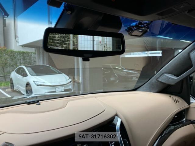 Cadillac ESCALADE 2020-03 8371504-24
