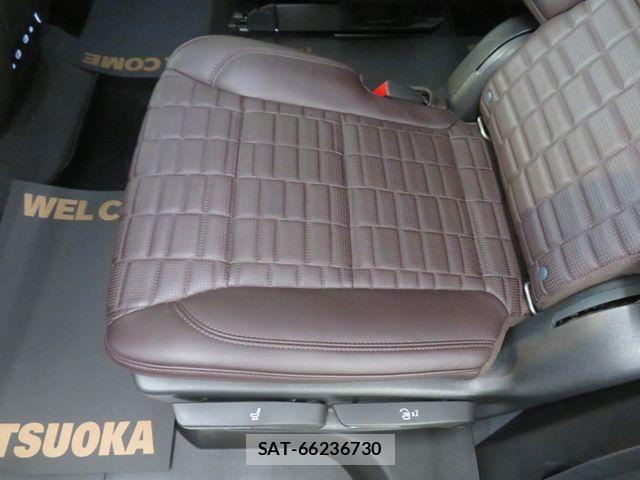 Cadillac ESCALADE 2021-09 8523860-17