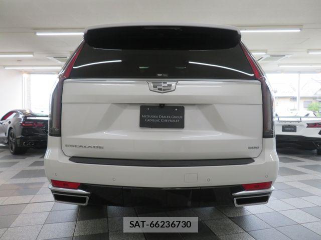 Cadillac ESCALADE 2021-09 8523860-4