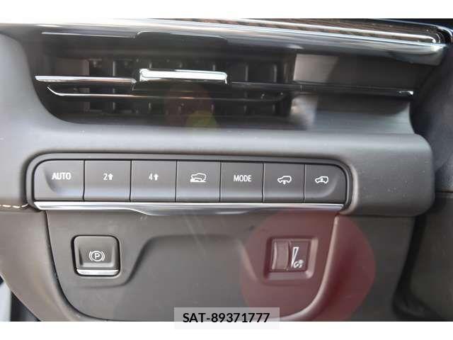 Cadillac ESCALADE 2023-09 8658295-9