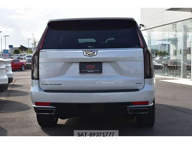 Cadillac ESCALADE 2023-09 8658295-2
