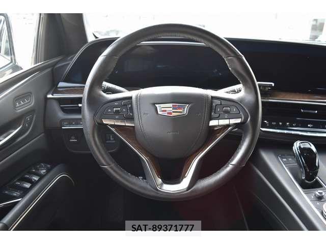 Cadillac ESCALADE 2023-09 8658295-4
