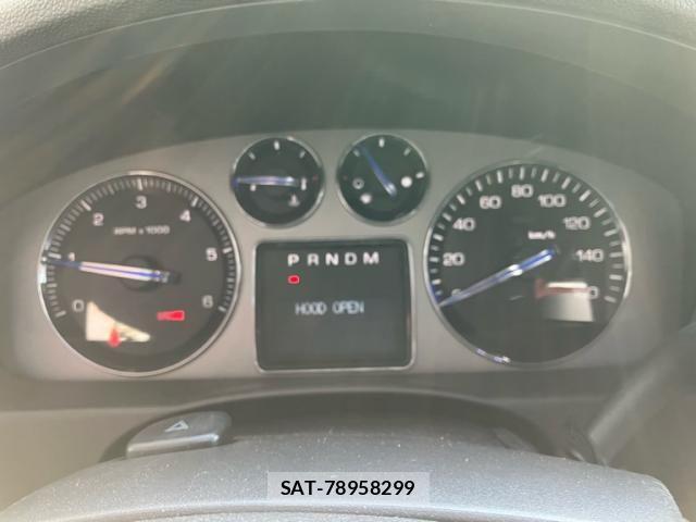 Cadillac ESCALADE 2012-09 8313538-18