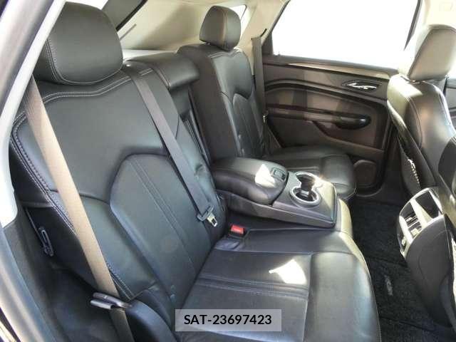 Cadillac SRX 2013-11 4932266-9