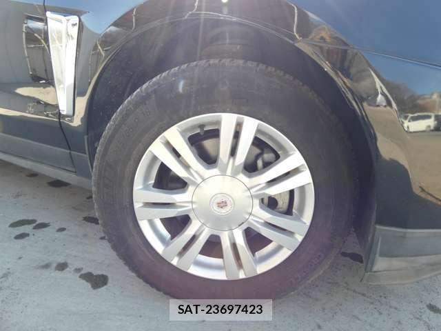 Cadillac SRX 2013-11 4932266-18