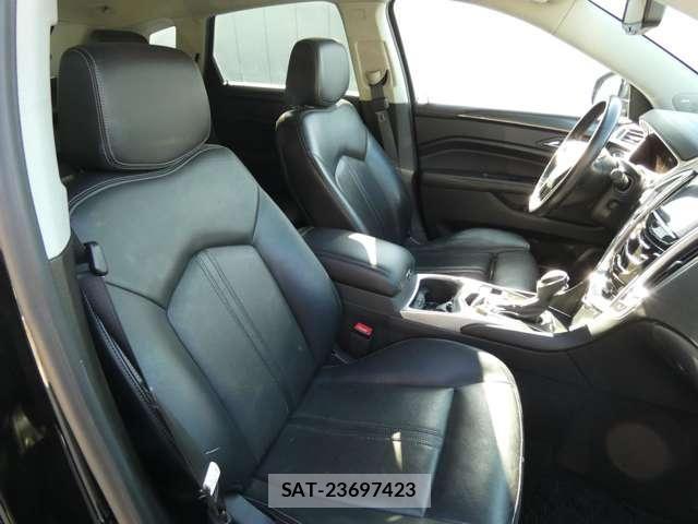Cadillac SRX 2013-11 4932266-8