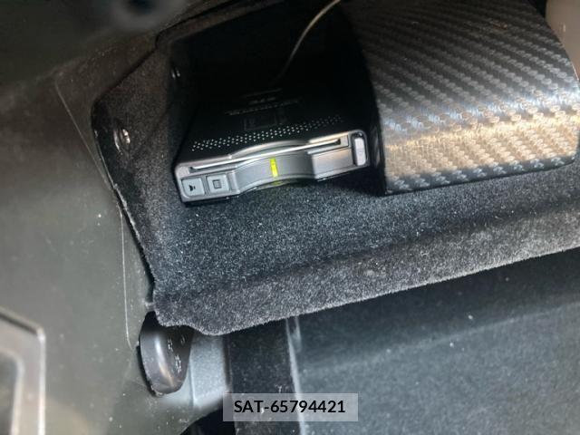 Cadillac SRX 2012-12 6902926-22