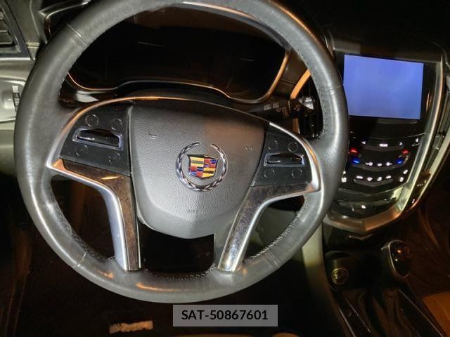 Cadillac SRX 2015-06 7326085-16