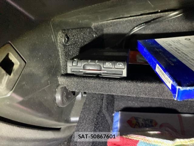 Cadillac SRX 2015-06 7326085-27