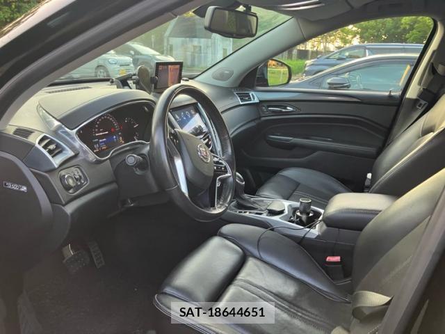 Cadillac SRX 2013-07 8034692-9