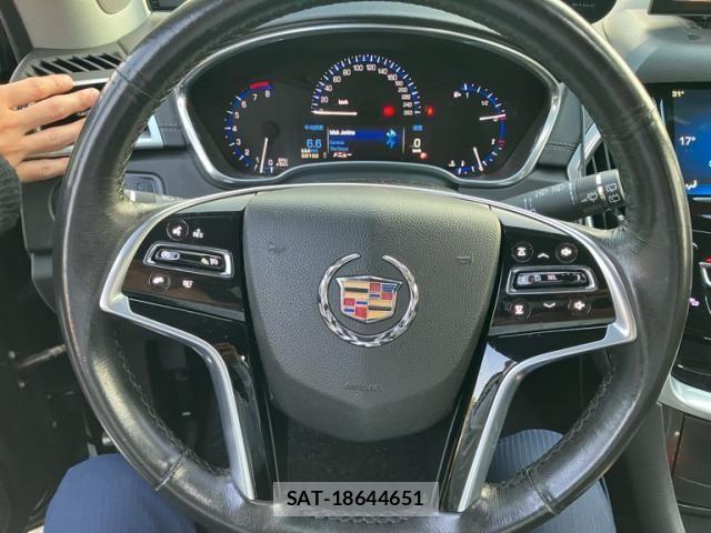 Cadillac SRX 2013-07 8034692-20