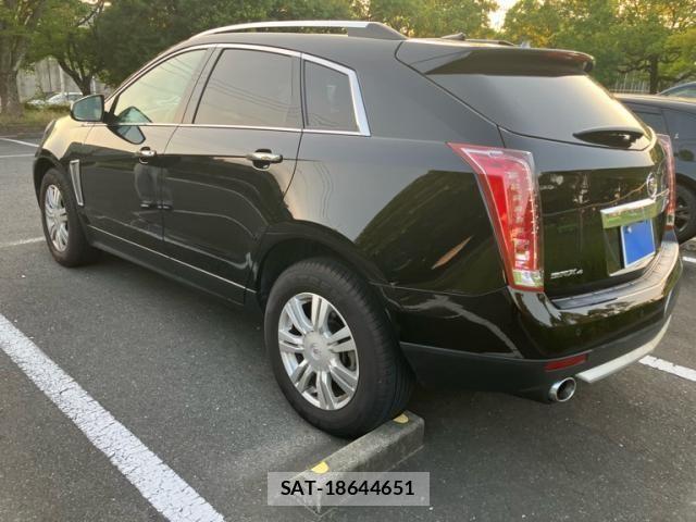 Cadillac SRX 2013-07 8034692-2