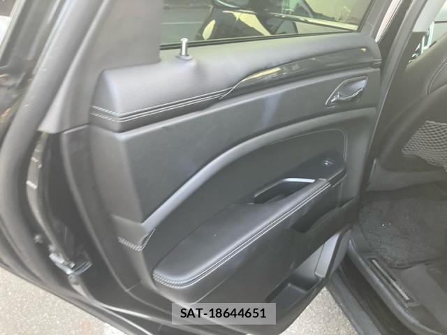 Cadillac SRX 2013-07 8034692-7