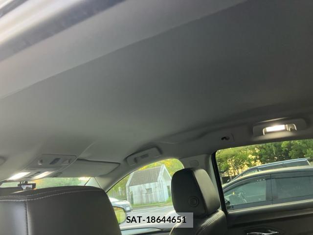 Cadillac SRX 2013-07 8034692-8