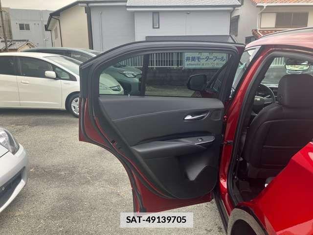 Cadillac XT4 2025-04 3662598-17