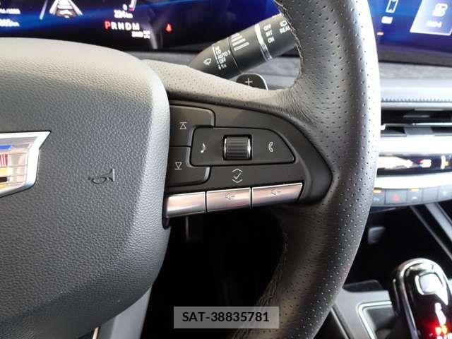 Cadillac XT4 2025-01 3662589-9