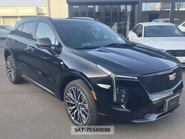 Cadillac XT4 2025-03 5860892-2