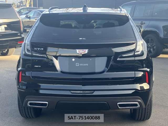 Cadillac XT4 2025-03 5860892-5
