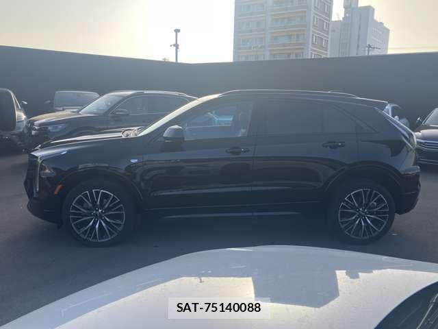Cadillac XT4 2025-03 5860892-7