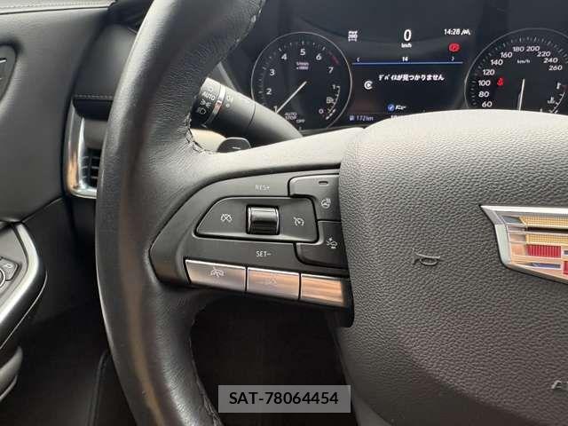 Cadillac XT4 2023-06 7615348-12