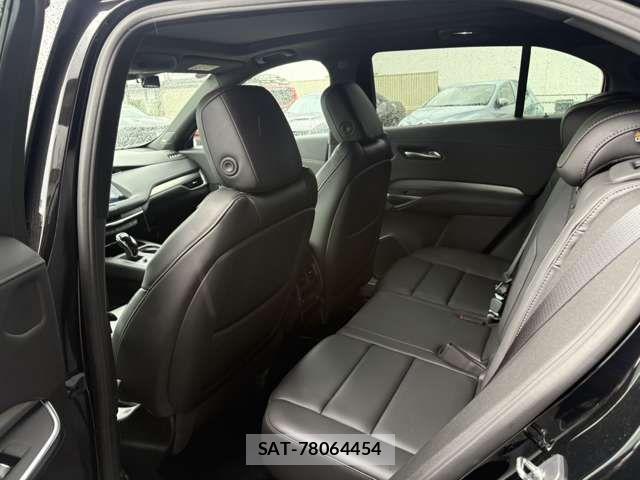 Cadillac XT4 2023-06 7615348-14