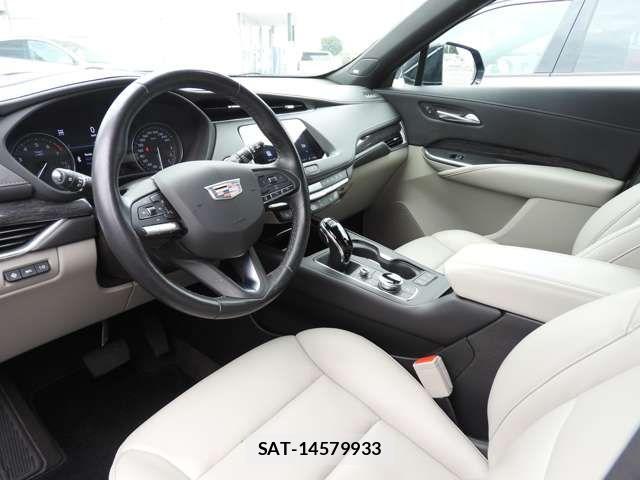 Cadillac XT4 2024-09 8878957-4