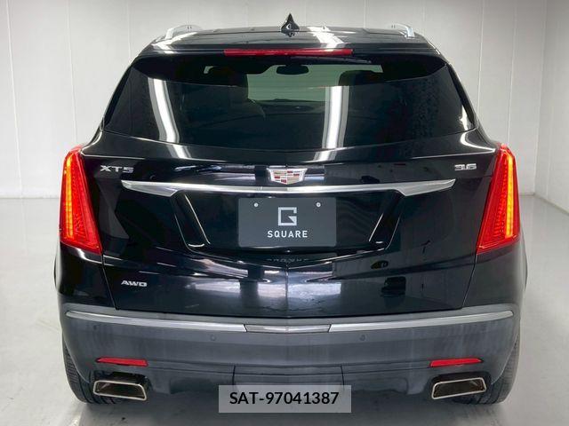Cadillac XT5 2018-07 4638251-12