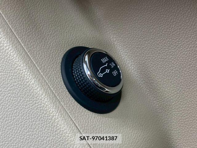 Cadillac XT5 2018-07 4638251-19