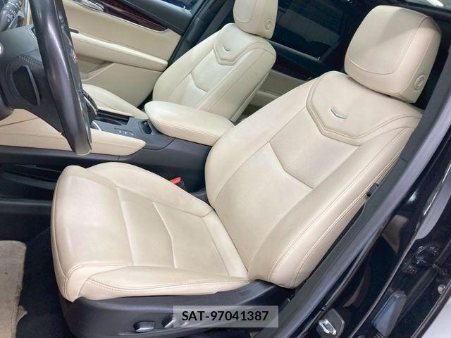 Cadillac XT5 2018-07 4638251-3