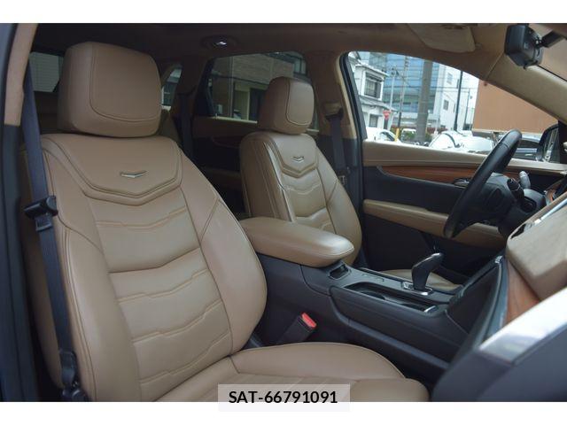 Cadillac XT5 2018-08 6610947-11