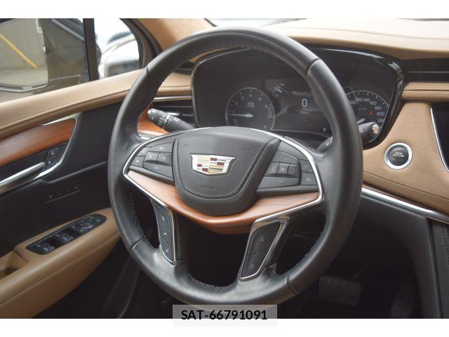 Cadillac XT5 2018-08 6610947-16