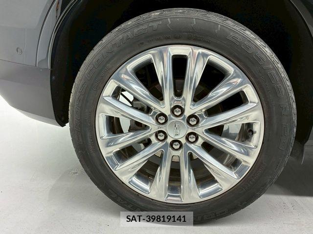 Cadillac XT5 2018-09 7057797-8