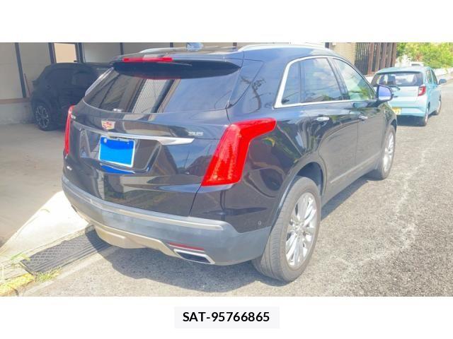 Cadillac XT5 2018-10 8561346-8