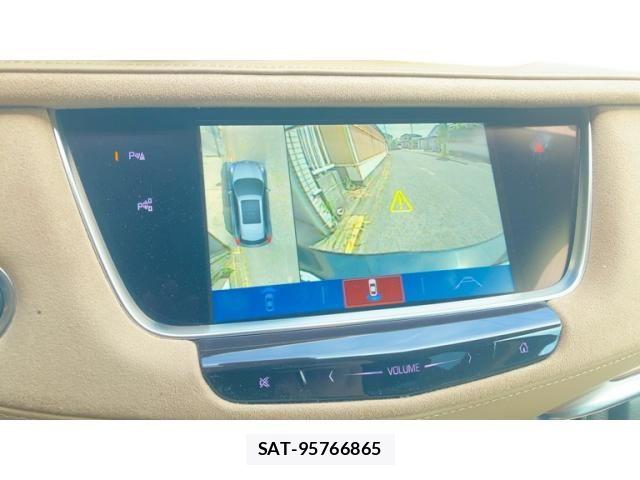 Cadillac XT5 2018-10 8561346-19