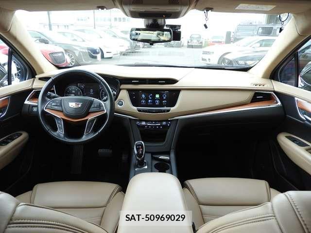 Cadillac XT5 2019-09 8658297-5