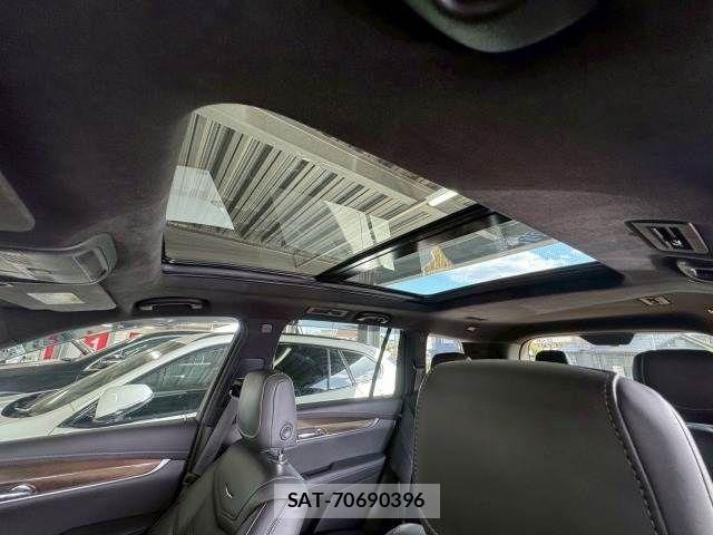 Cadillac XT6 2023-03 3064324-9