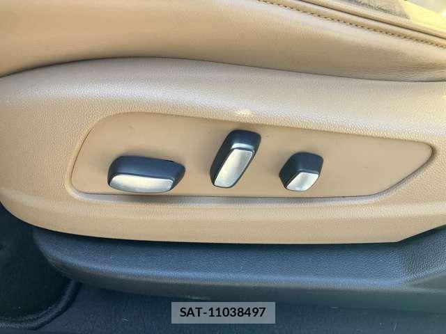 Cadillac XT6 2022-08 6495750-14