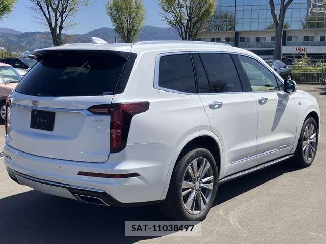 Cadillac XT6 2022-08 6495750-3