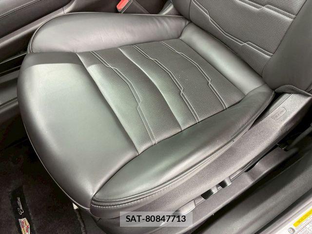 Cadillac XT6 2023-03 7249986-21