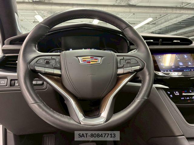 Cadillac XT6 2023-03 7249986-28