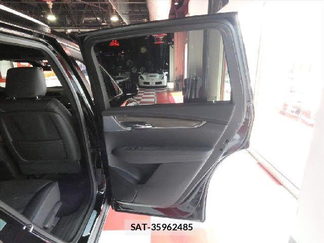 Cadillac XT6 2025-03 7391556-18