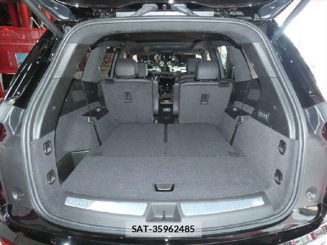 Cadillac XT6 2025-03 7391556-23