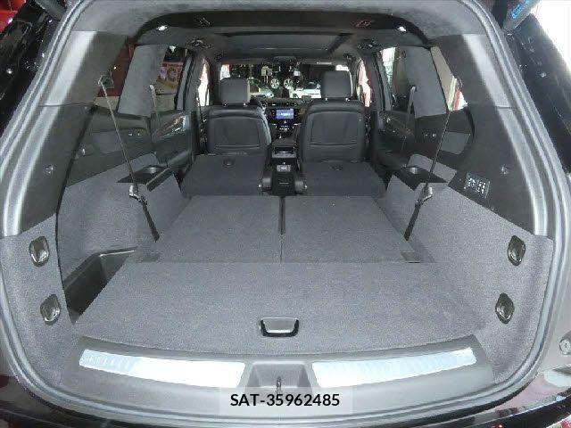 Cadillac XT6 2025-03 7391556-24