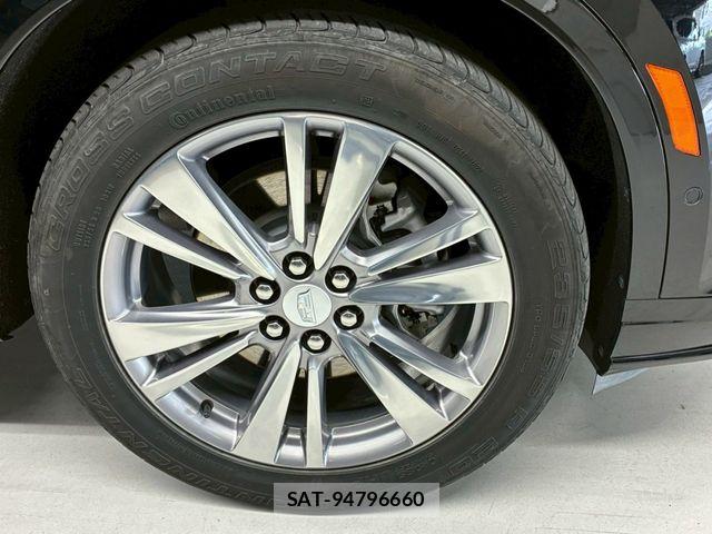 Cadillac XT6 2023-04 7875639-11